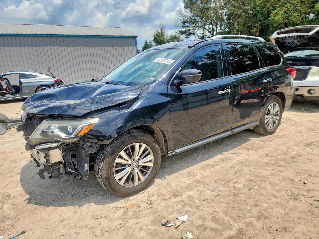 2018 NISSAN PATHFINDER SV