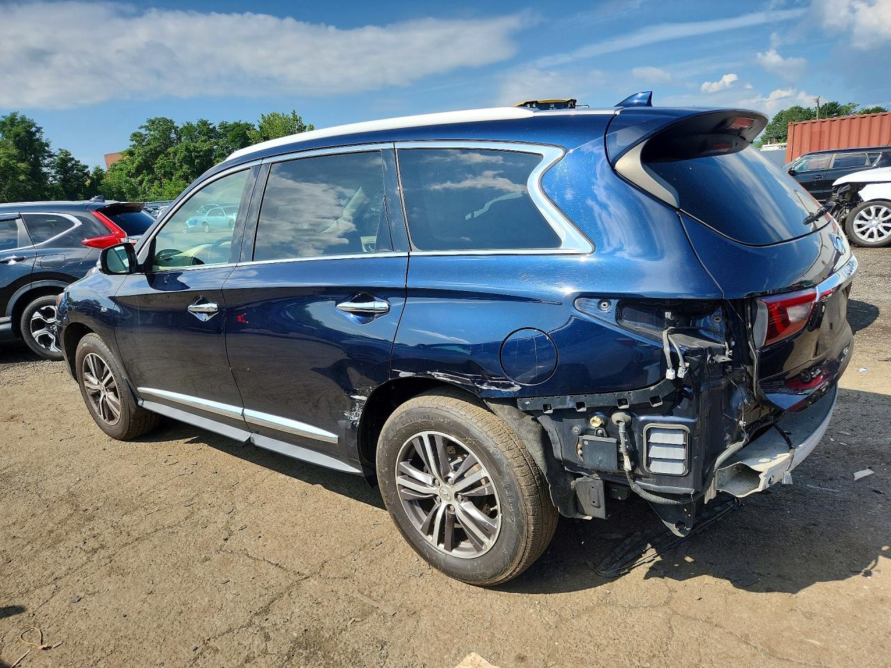 2019 INFINITI QX60 LUXE — снимка 2