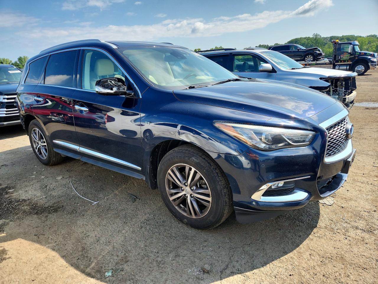 2019 INFINITI QX60 LUXE — снимка 4