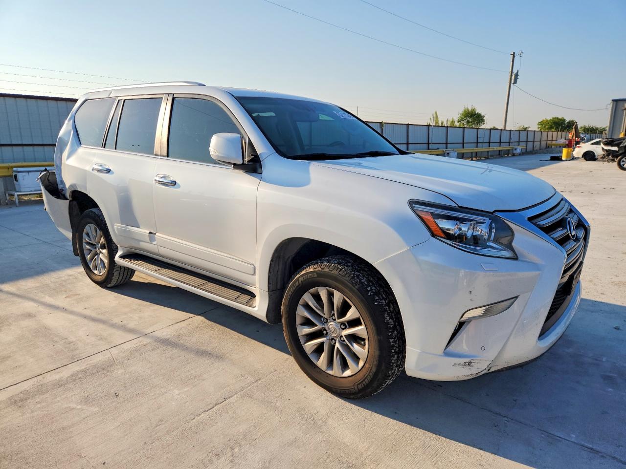 2017 LEXUS GX 460 — снимка 4