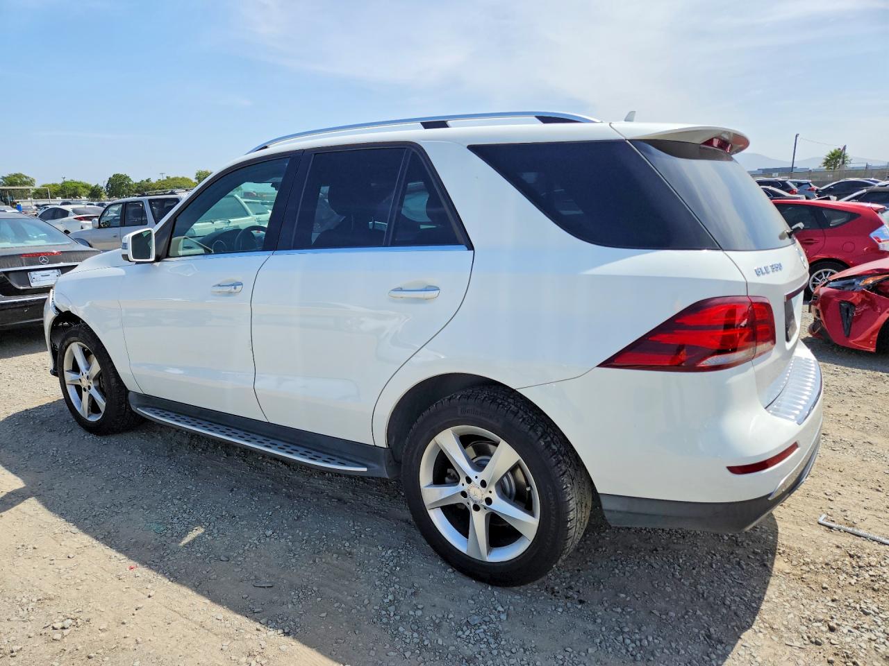 2017 MERCEDES-BENZ GLE 350 4MATIC — снимка 2