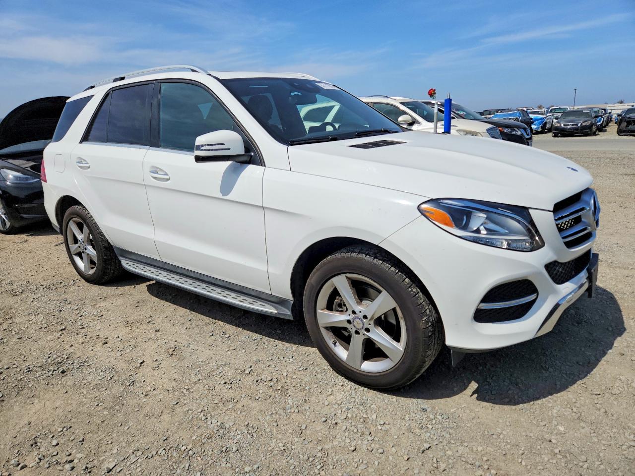 2017 MERCEDES-BENZ GLE 350 4MATIC — снимка 4