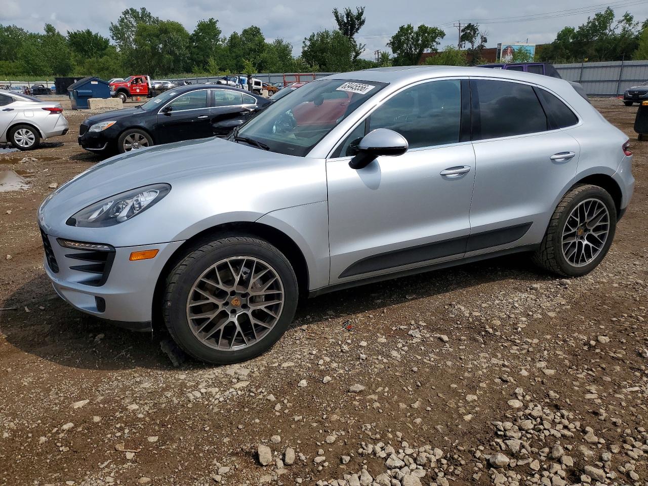 2016 PORSCHE MACAN S