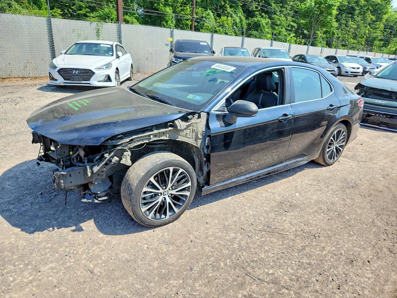 2018 TOYOTA CAMRY SE