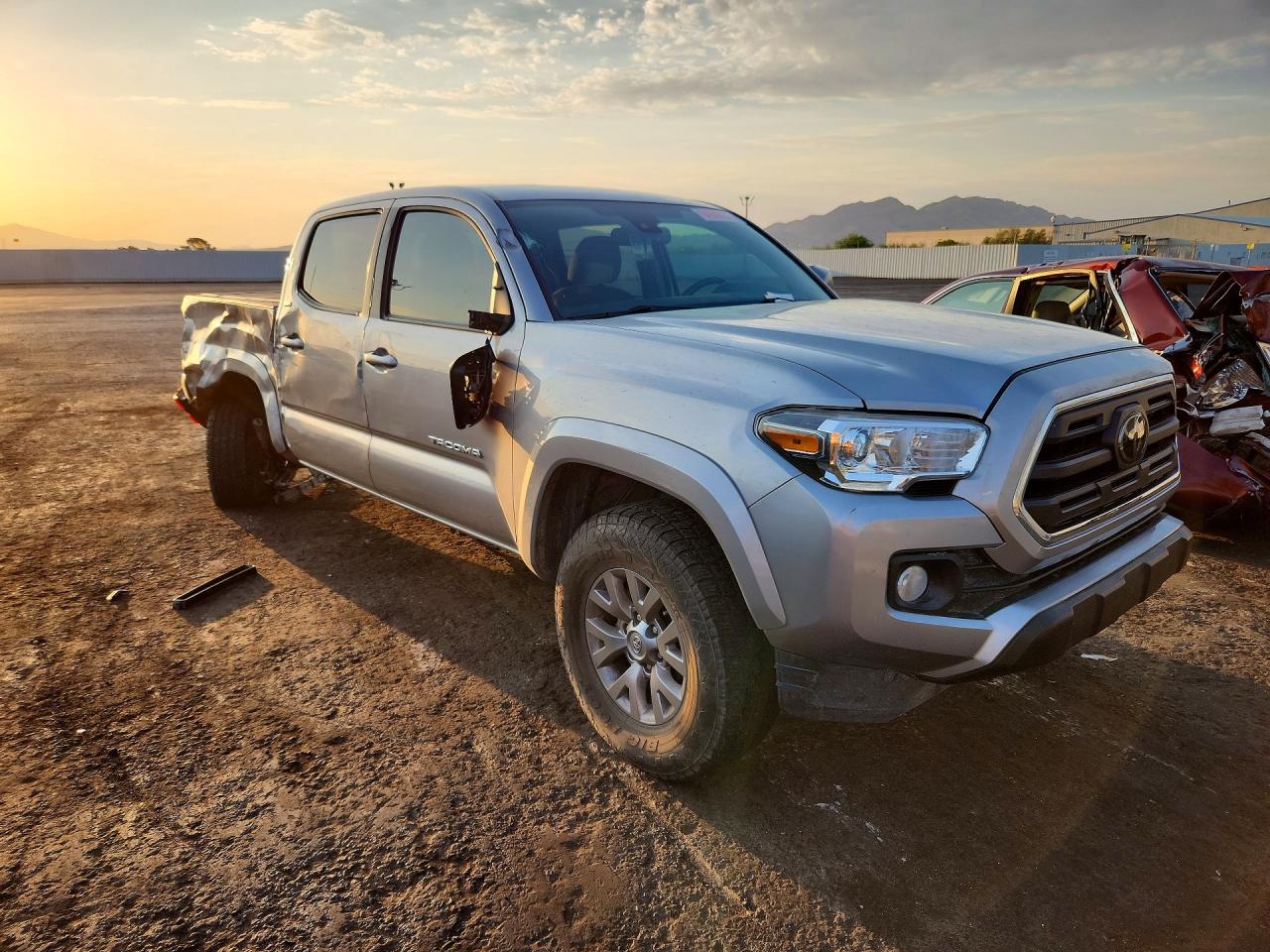 2019 TOYOTA TACOMA SR5 — снимка 4
