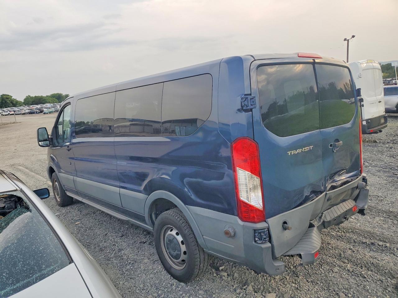 2016 FORD TRANSIT T-350 — снимка 2