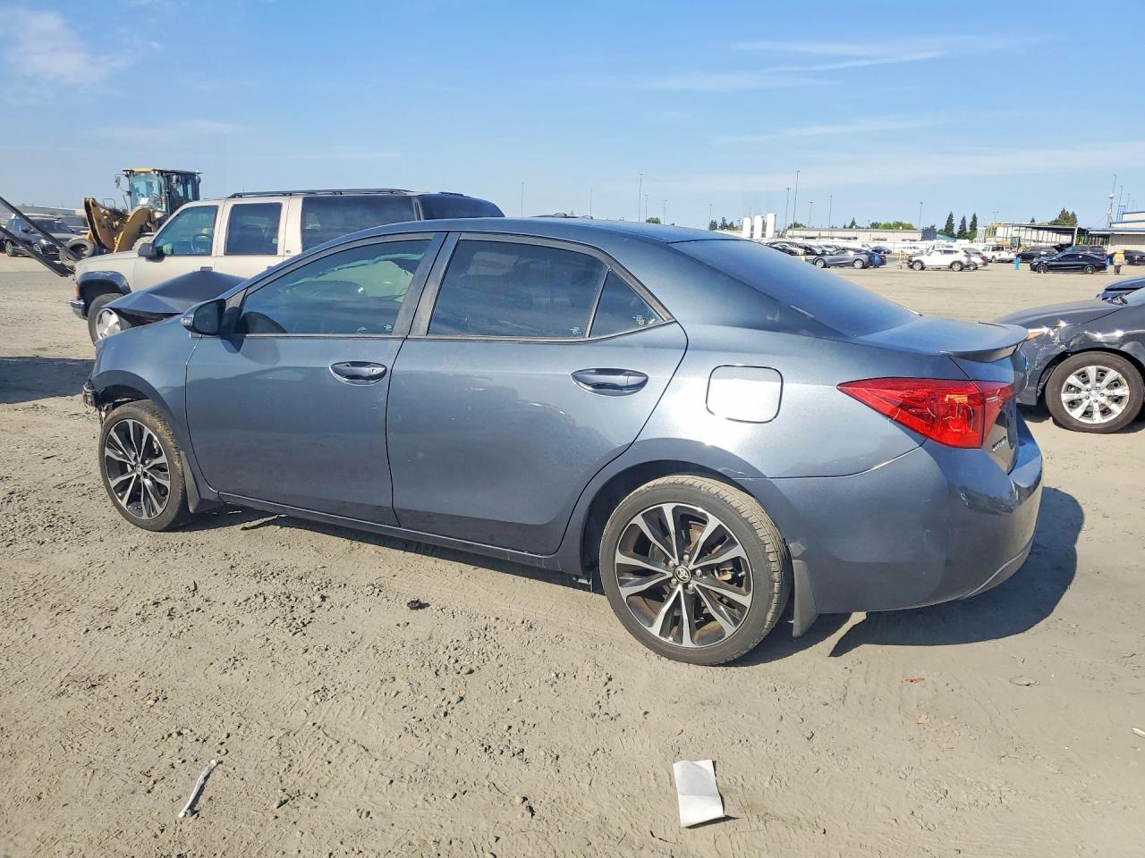 2017 TOYOTA COROLLA SE — снимка 2