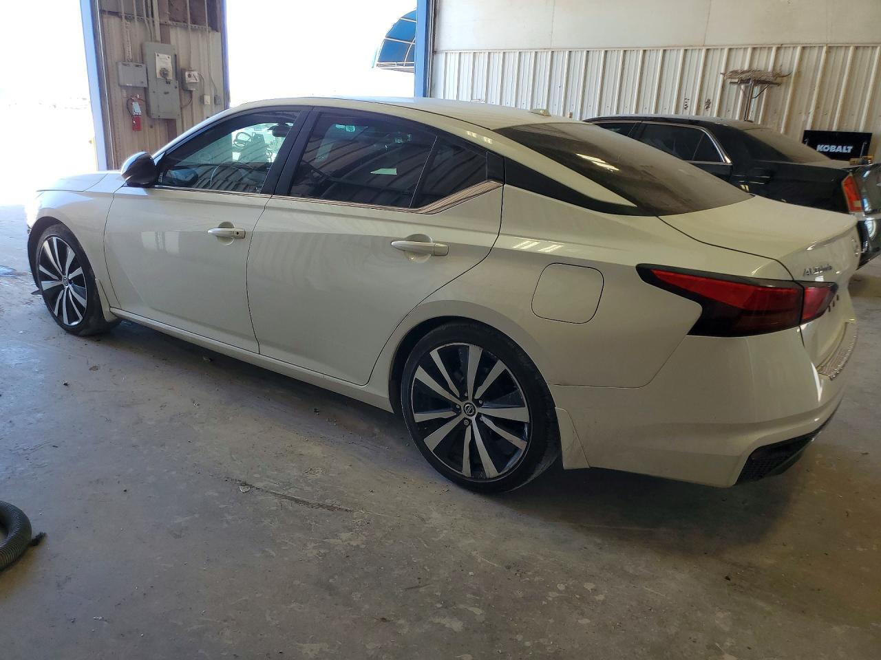 2019 NISSAN ALTIMA SR — снимка 2