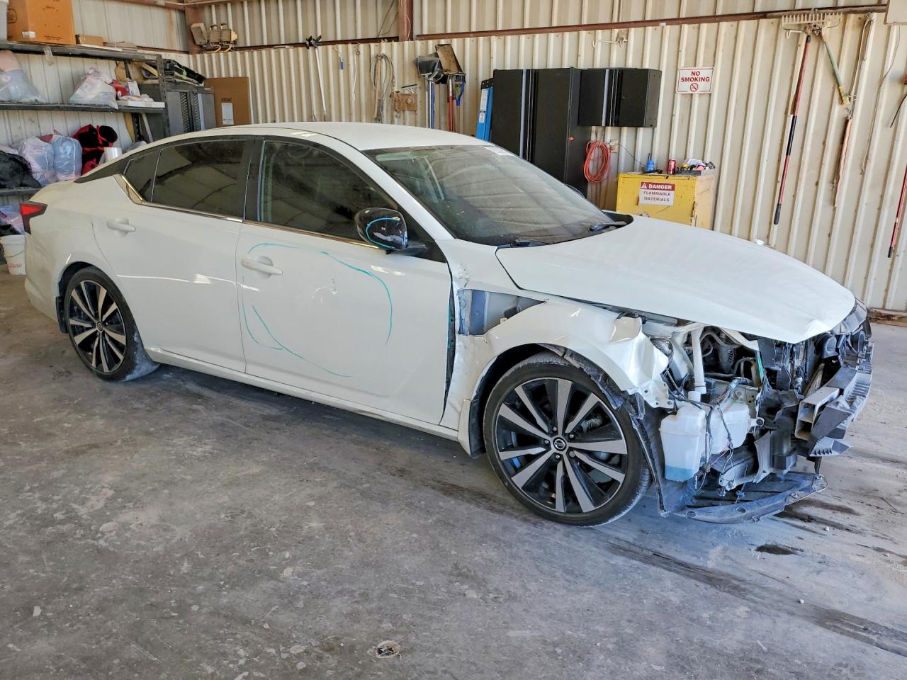 2019 NISSAN ALTIMA SR — снимка 4