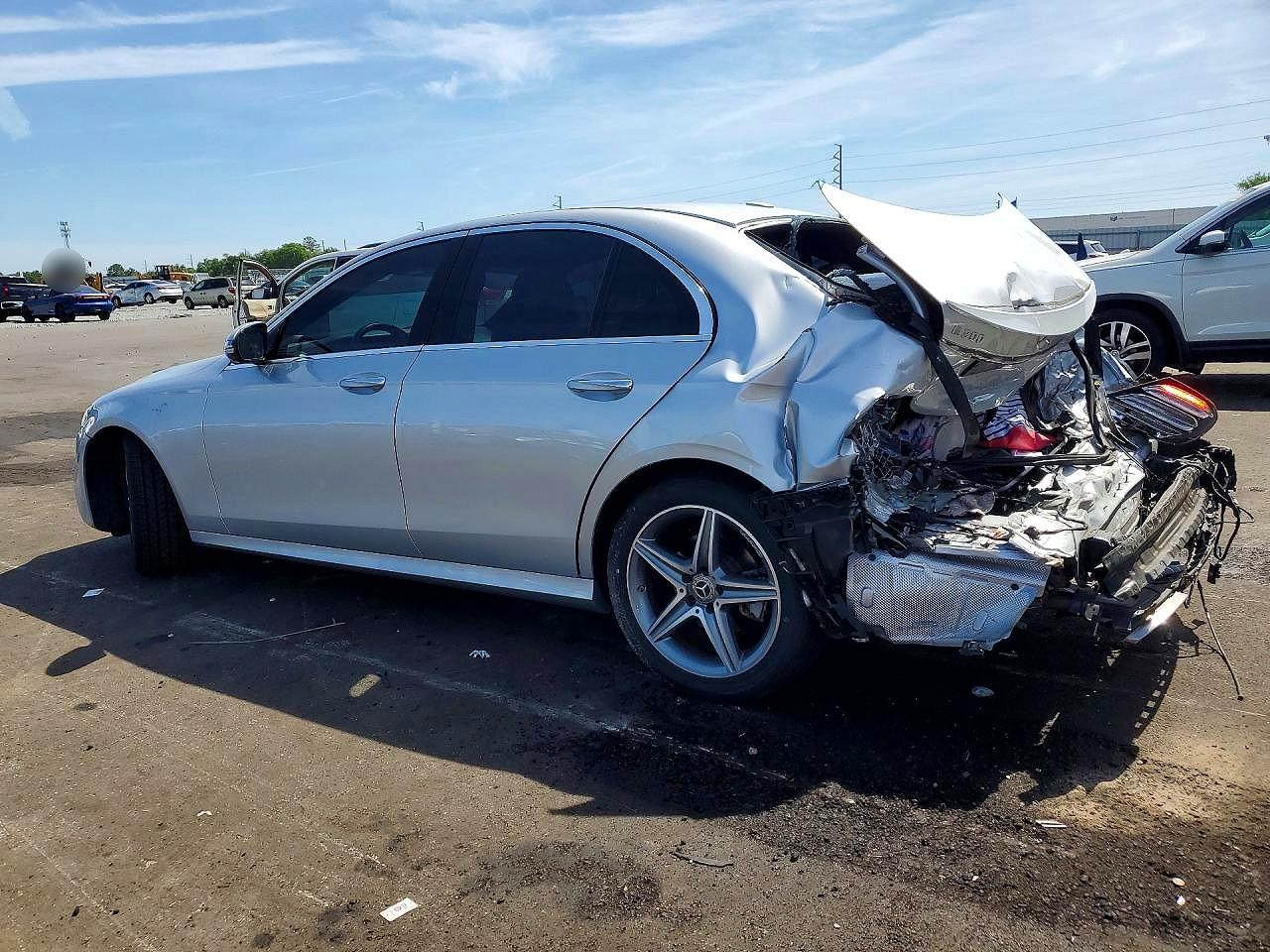 2019 MERCEDES-BENZ E 300 — снимка 2