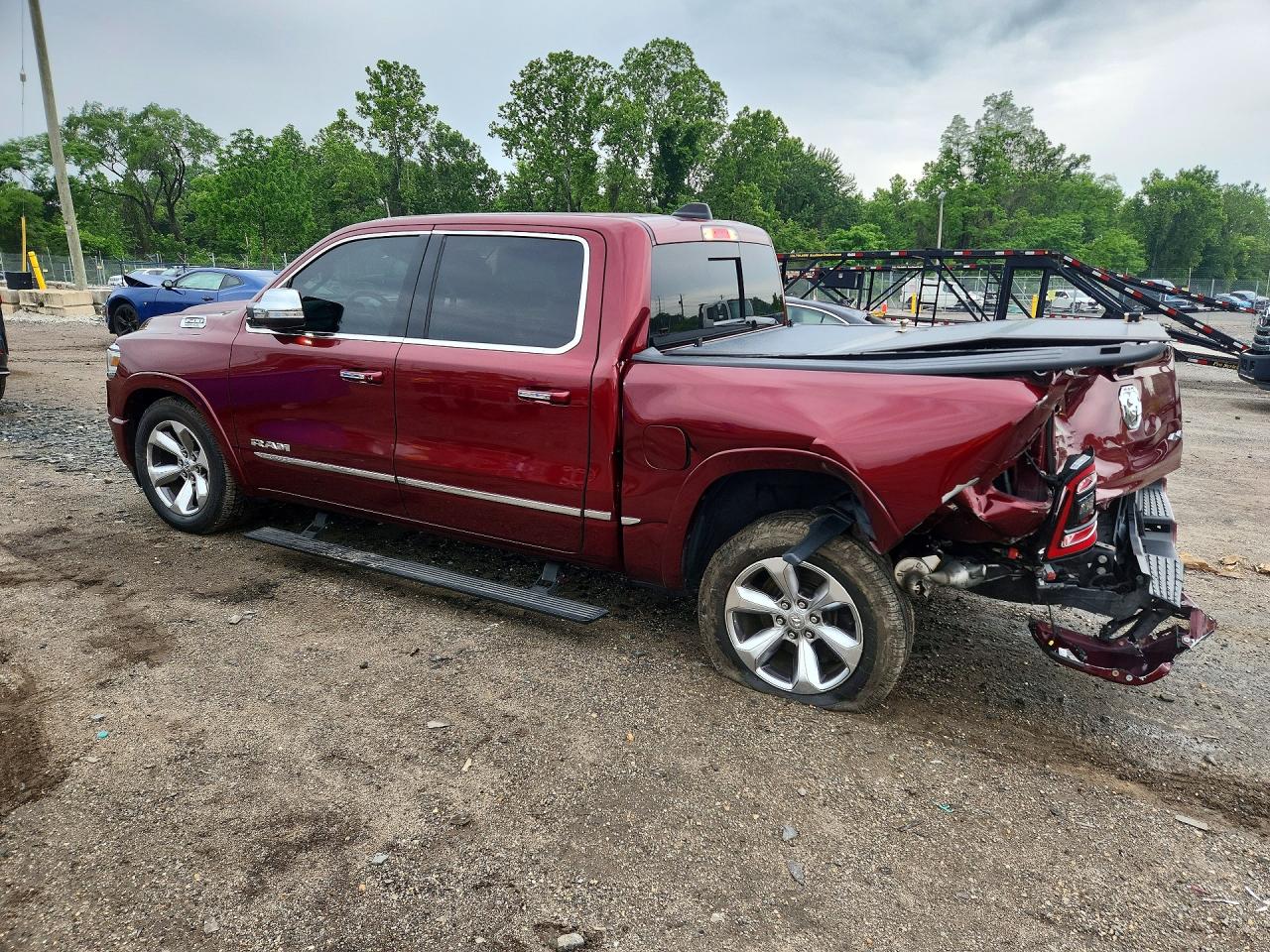 2019 RAM 1500 LIMITED — снимка 2