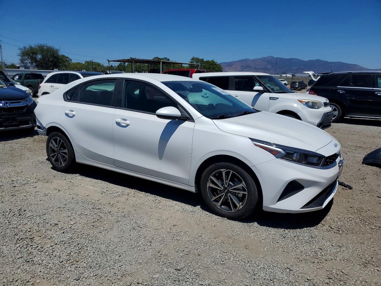 2024 KIA FORTE LXS — снимка 4