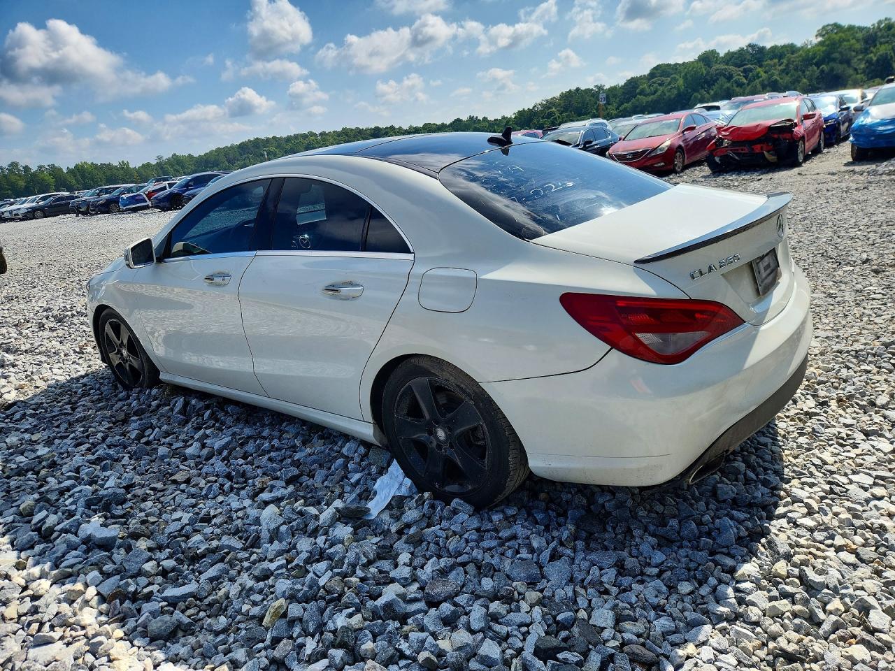 2016 MERCEDES-BENZ CLA 250 4MATIC — снимка 2