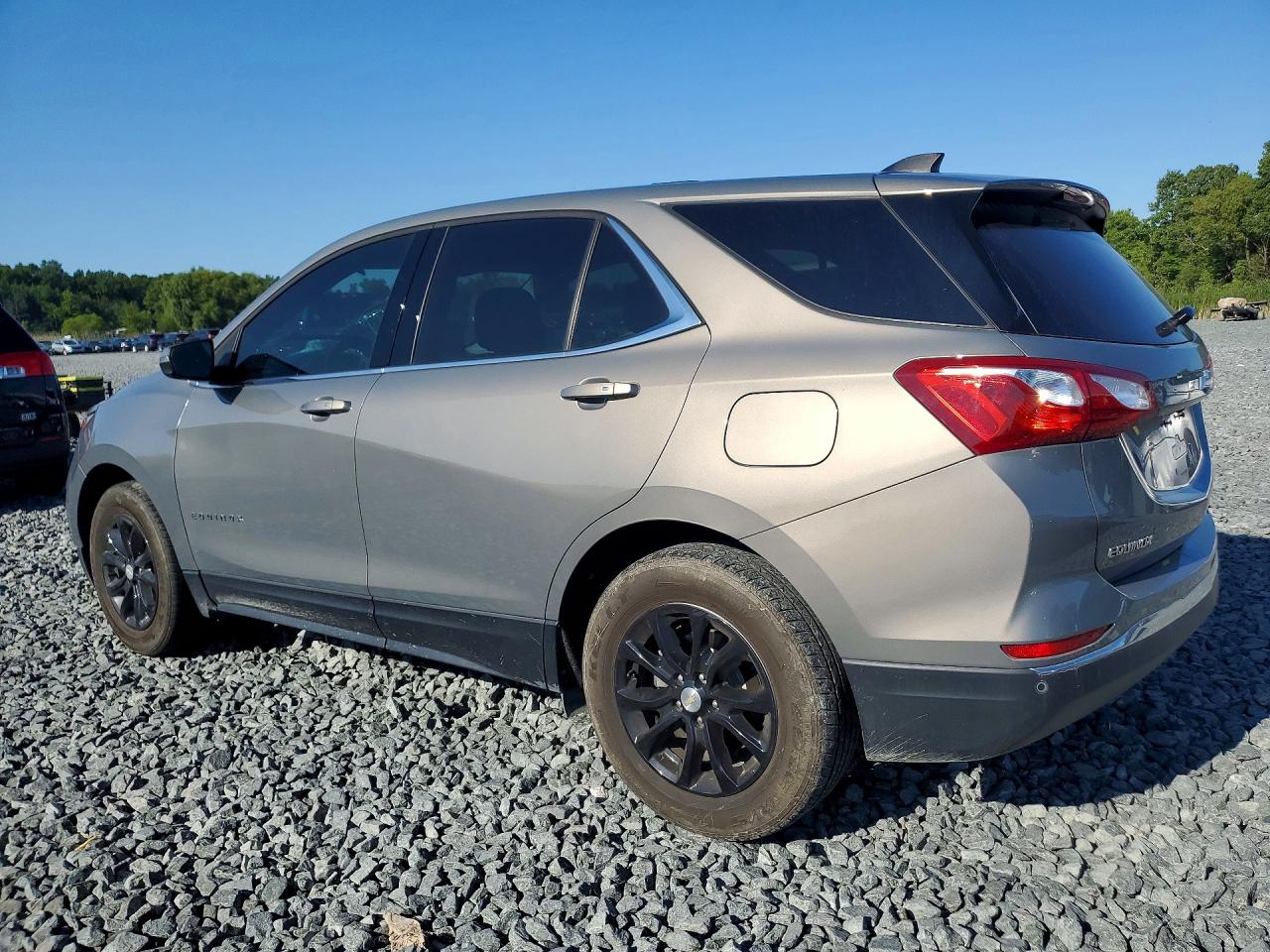 2019 CHEVROLET EQUINOX LT — снимка 2