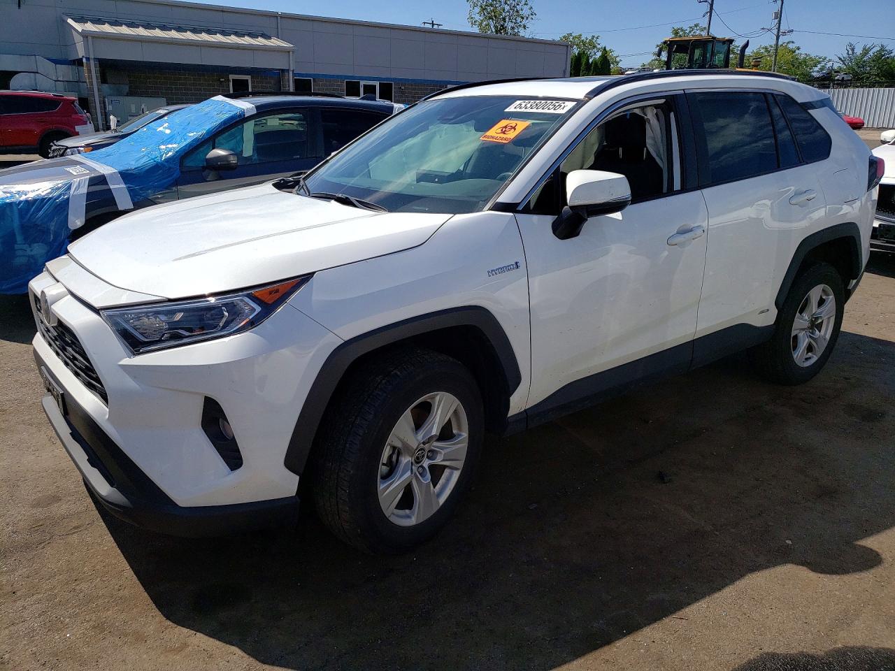 2021 TOYOTA RAV4 XLE