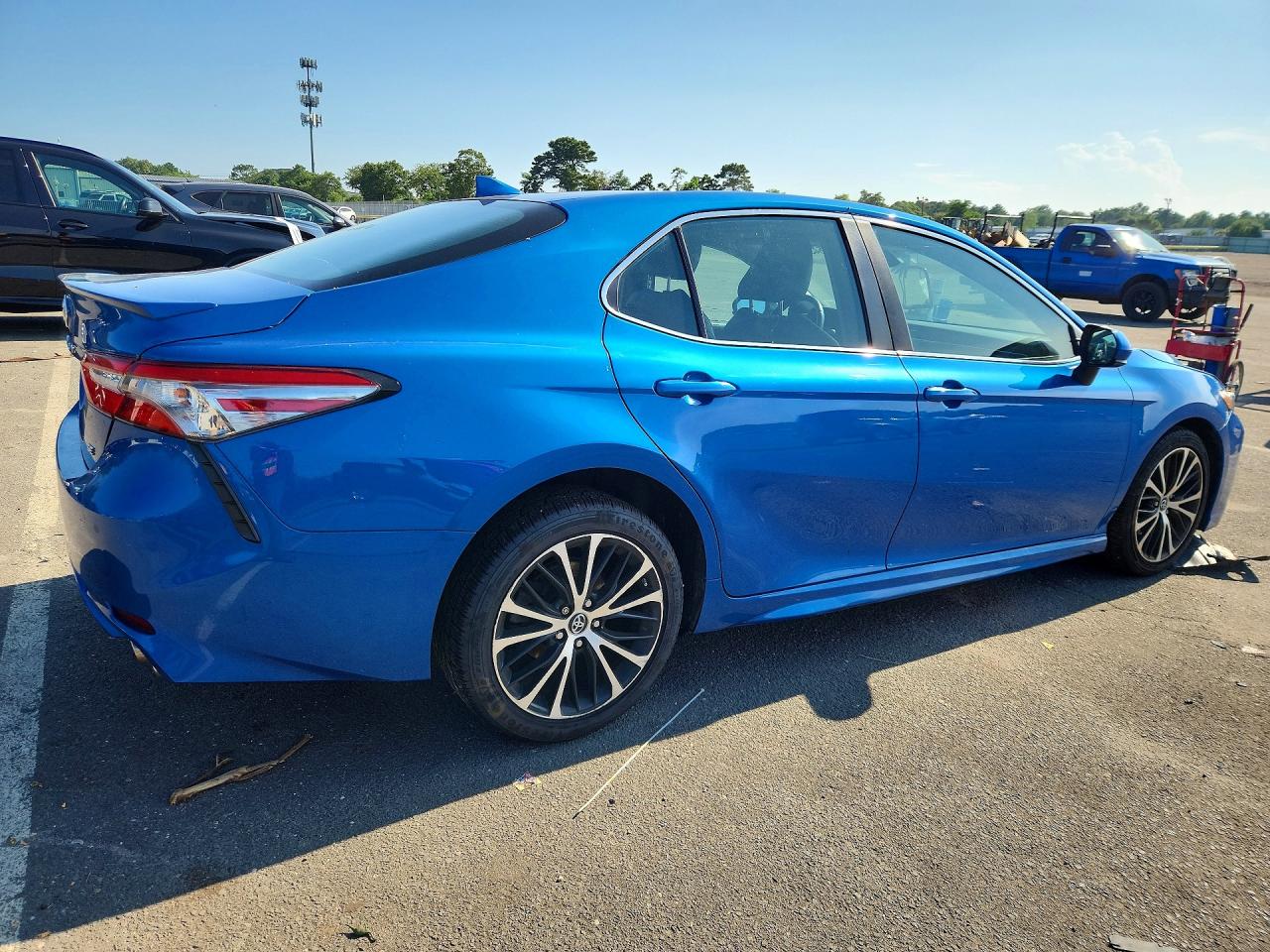 2019 TOYOTA CAMRY SE — снимка 3