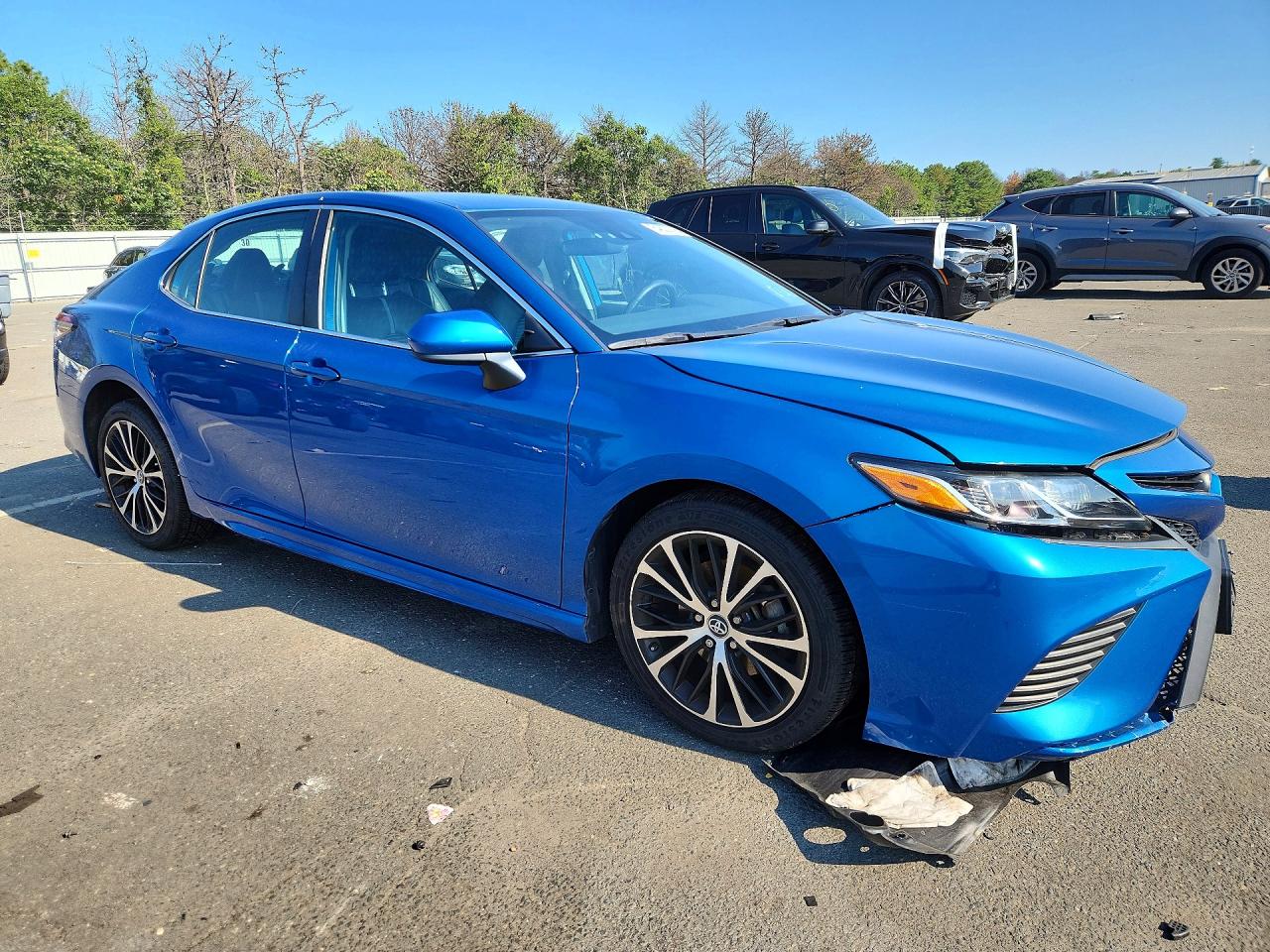 2019 TOYOTA CAMRY SE — снимка 4