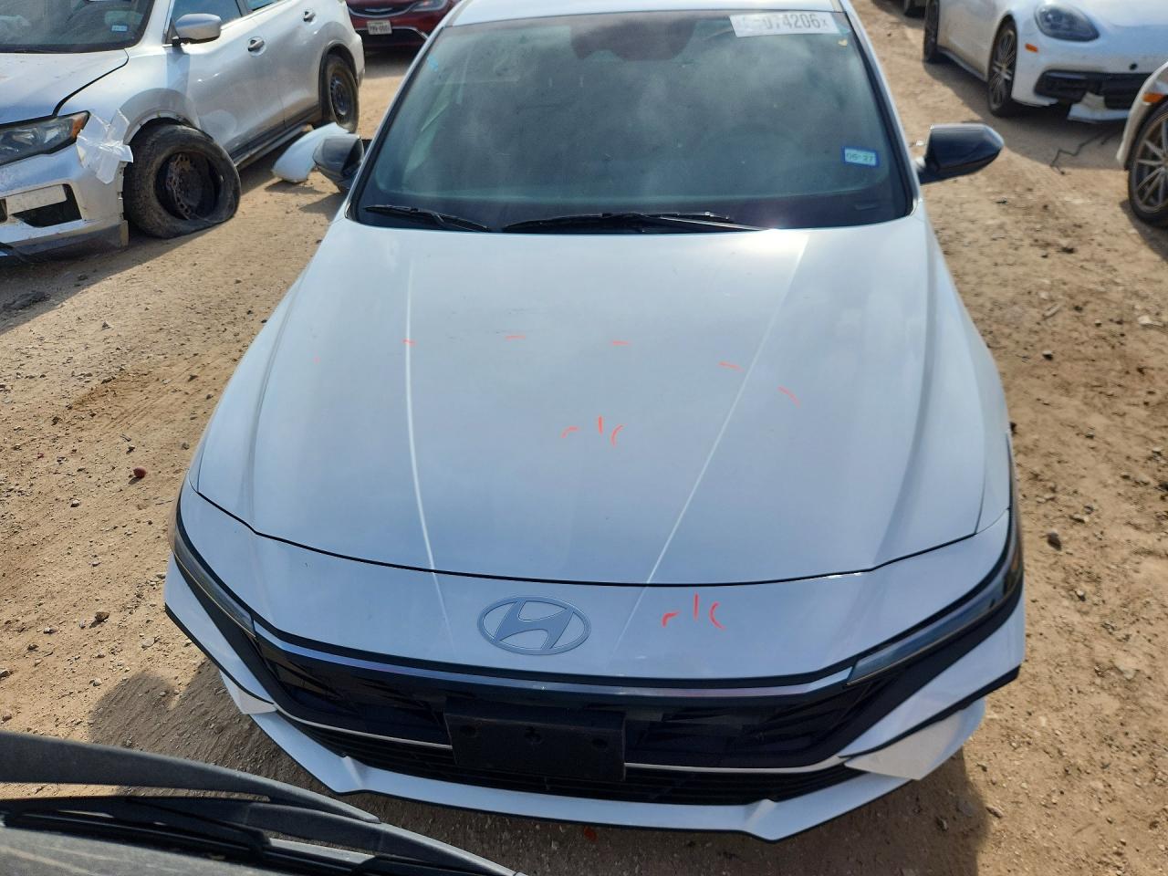2025 HYUNDAI ELANTRA SEL SPORT — снимка 5