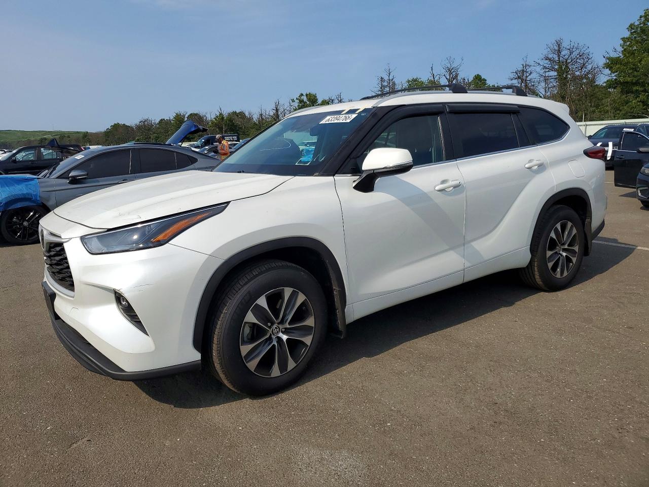 2023 TOYOTA HIGHLANDER XLE