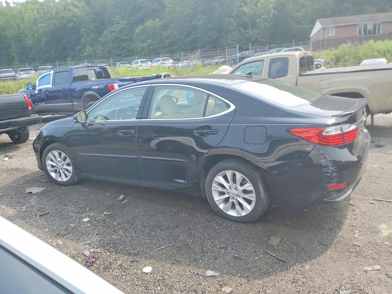 2014 LEXUS ES 300H — снимка 2