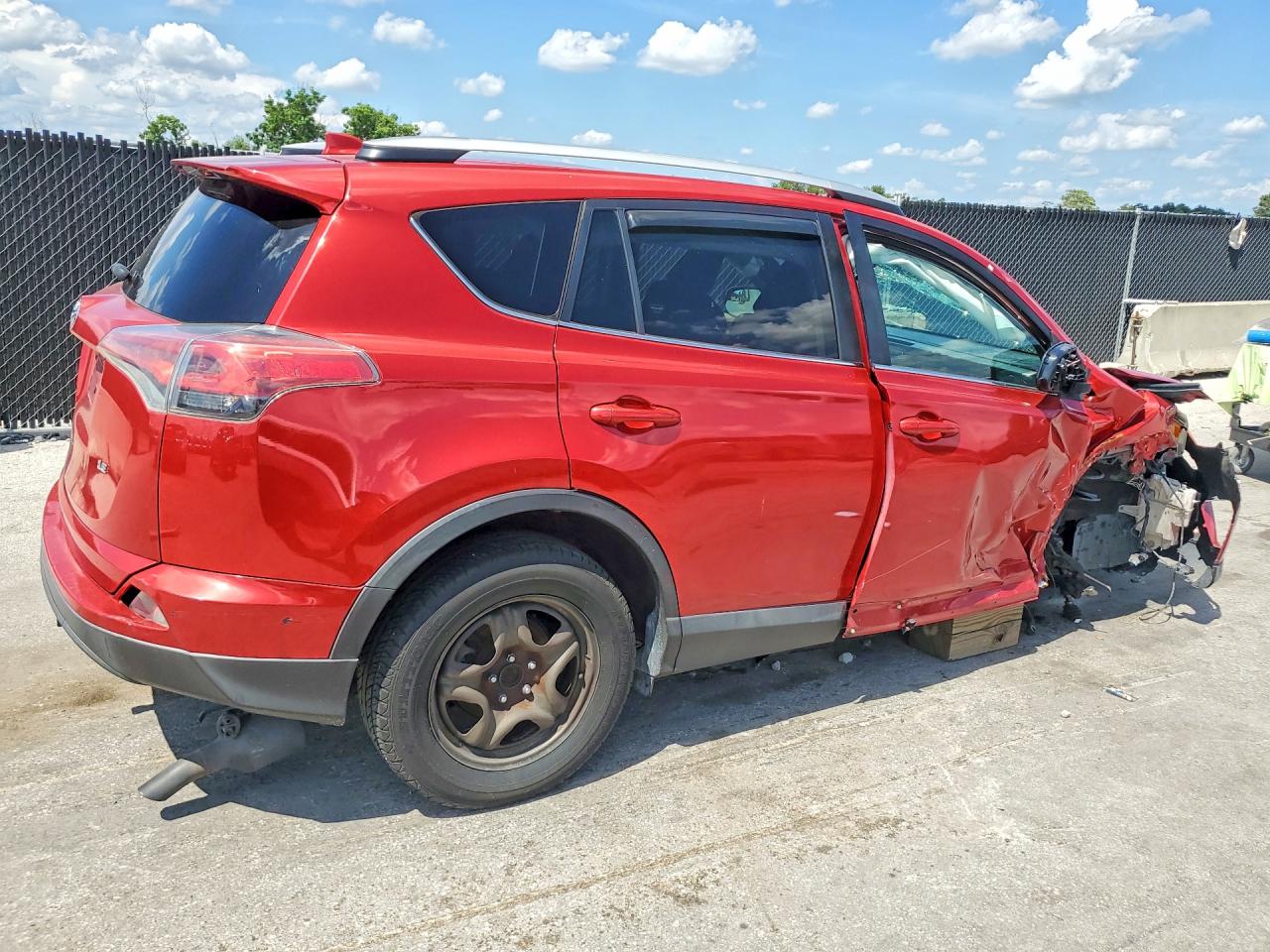 2016 TOYOTA RAV4 LE — снимка 3