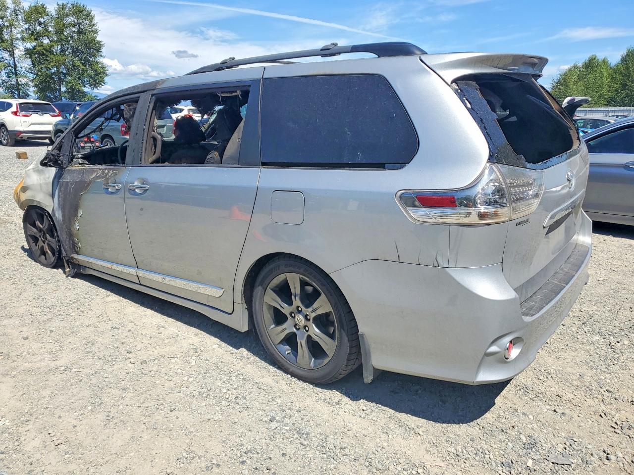 2015 TOYOTA SIENNA SPORT — снимка 2