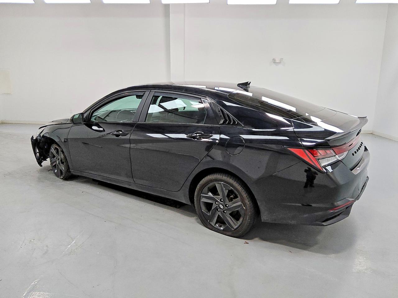 2023 HYUNDAI ELANTRA SEL — снимка 2