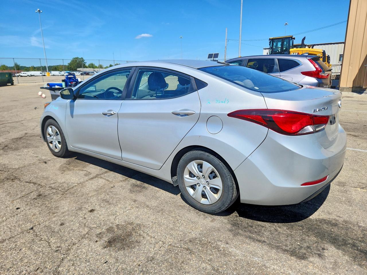 2016 HYUNDAI ELANTRA SE — снимка 2