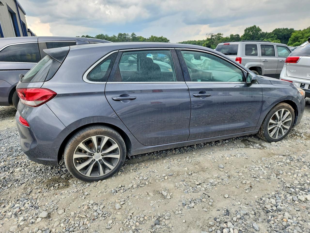 2019 HYUNDAI ELANTRA GT BASE — снимка 3