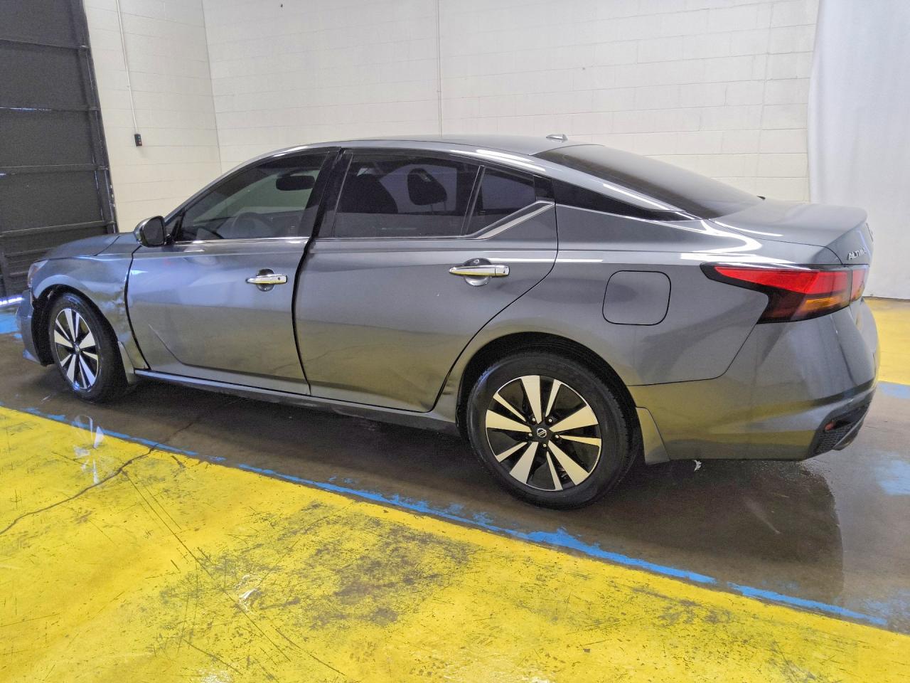 2019 NISSAN ALTIMA SV — снимка 2