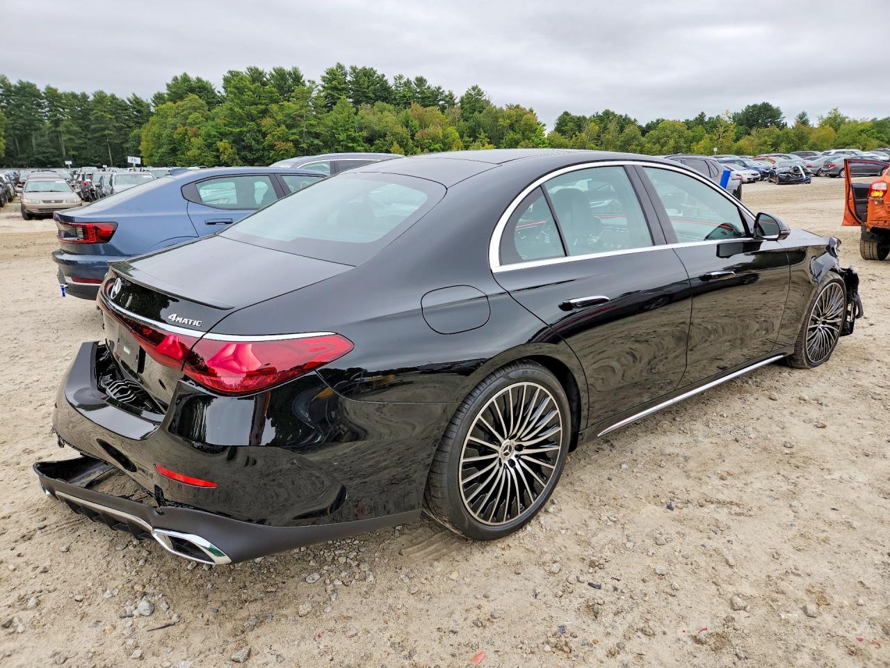 2026 MERCEDES-BENZ E 350 4MATIC — снимка 3