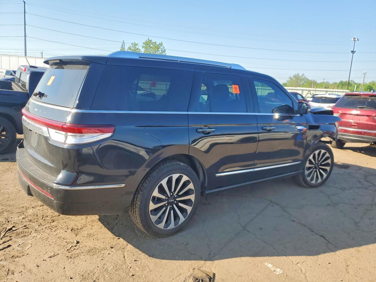 2023 LINCOLN NAVIGATOR RESERVE — снимка 3
