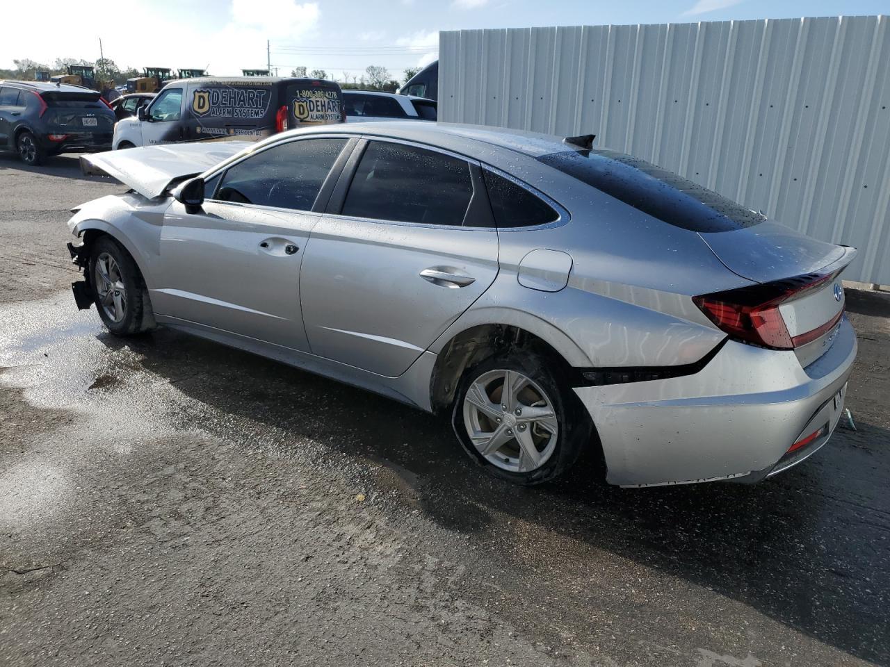 2021 HYUNDAI SONATA SE — снимка 2