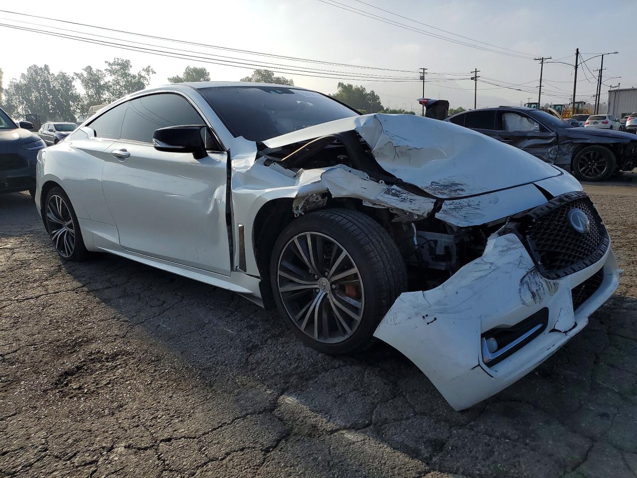 2019 INFINITI Q60 3.0T LUXE — снимка 4