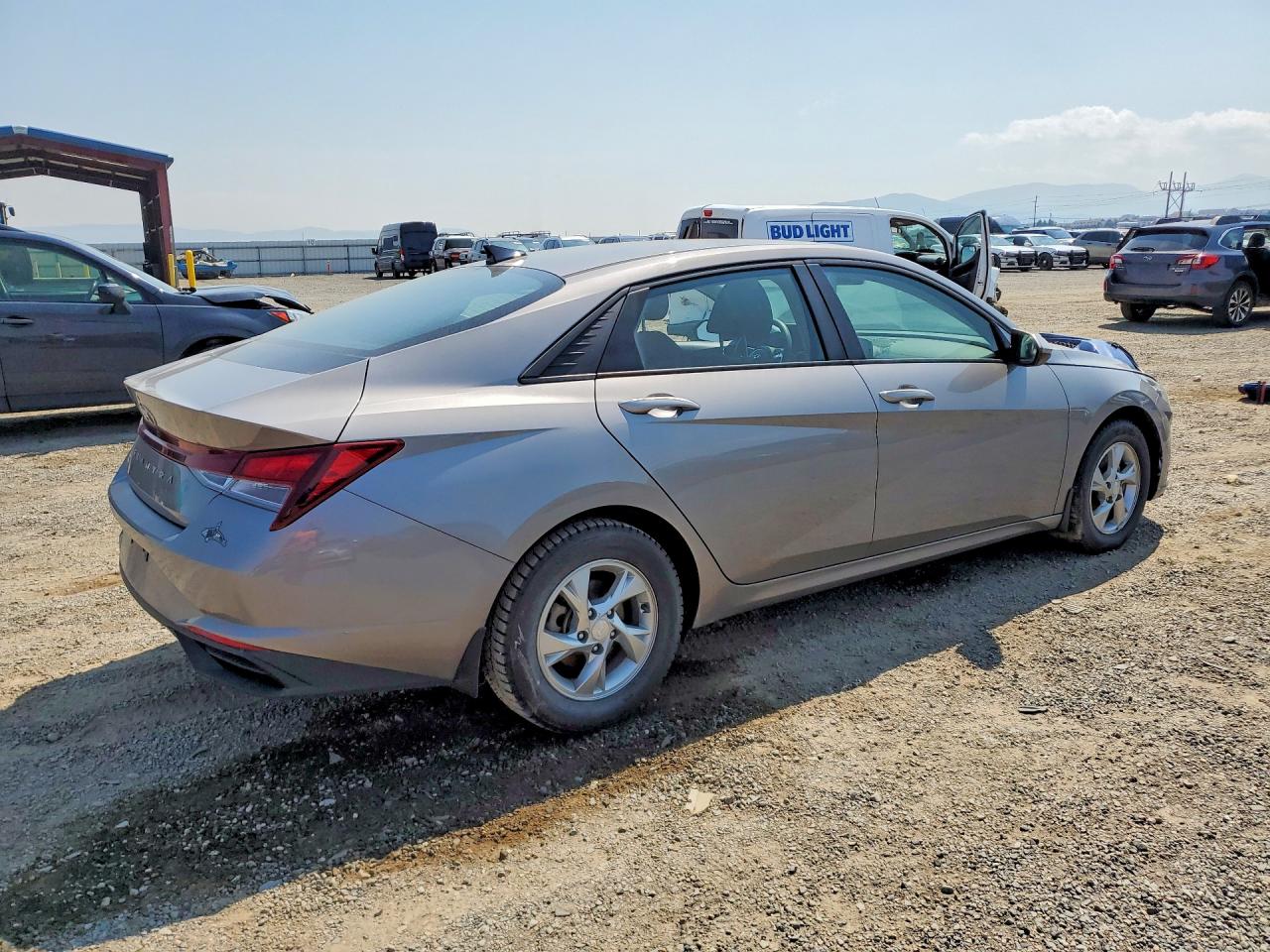 2021 HYUNDAI ELANTRA SE — снимка 3