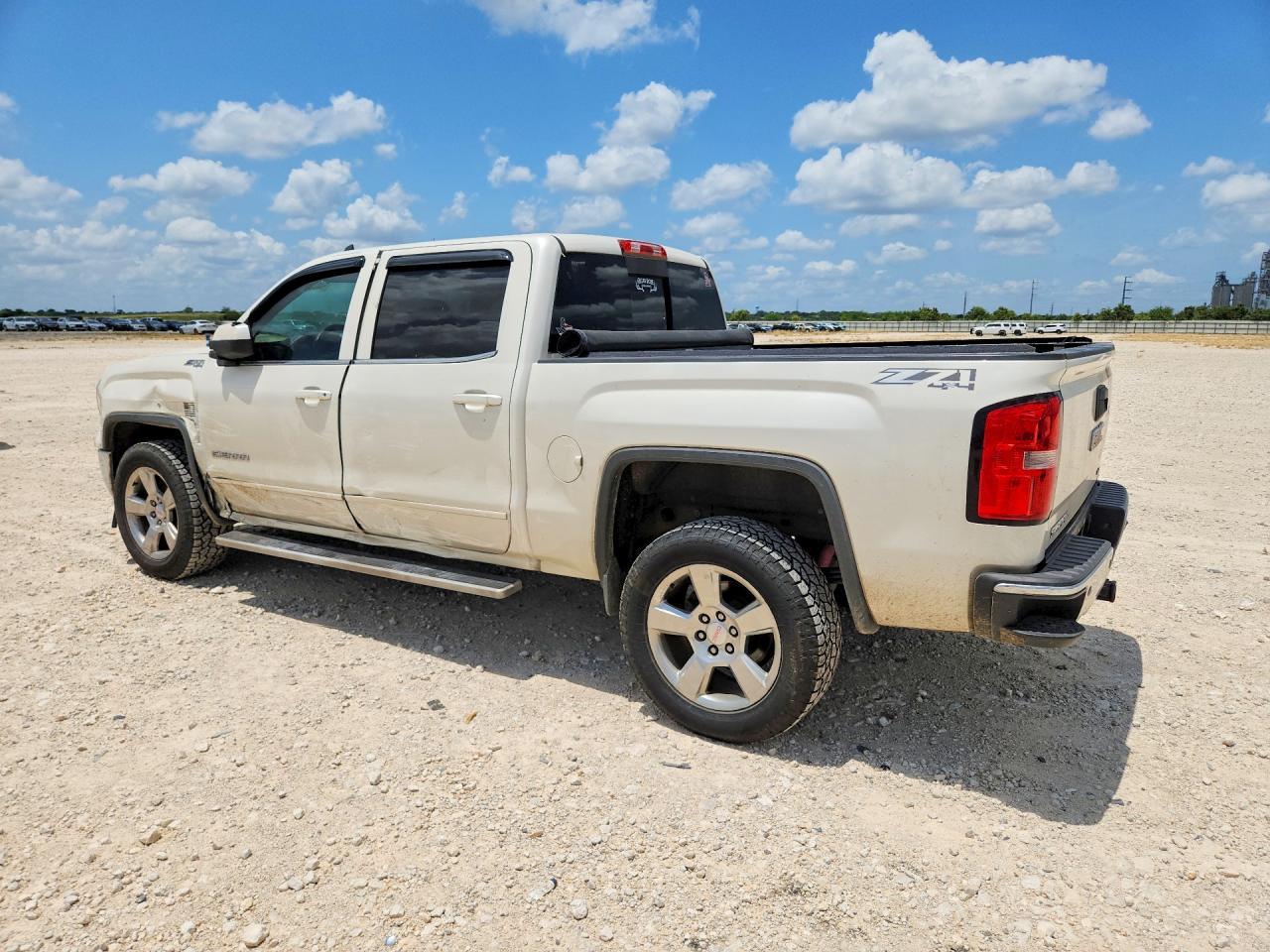 2015 GMC SIERRA K1500 SLE — снимка 2