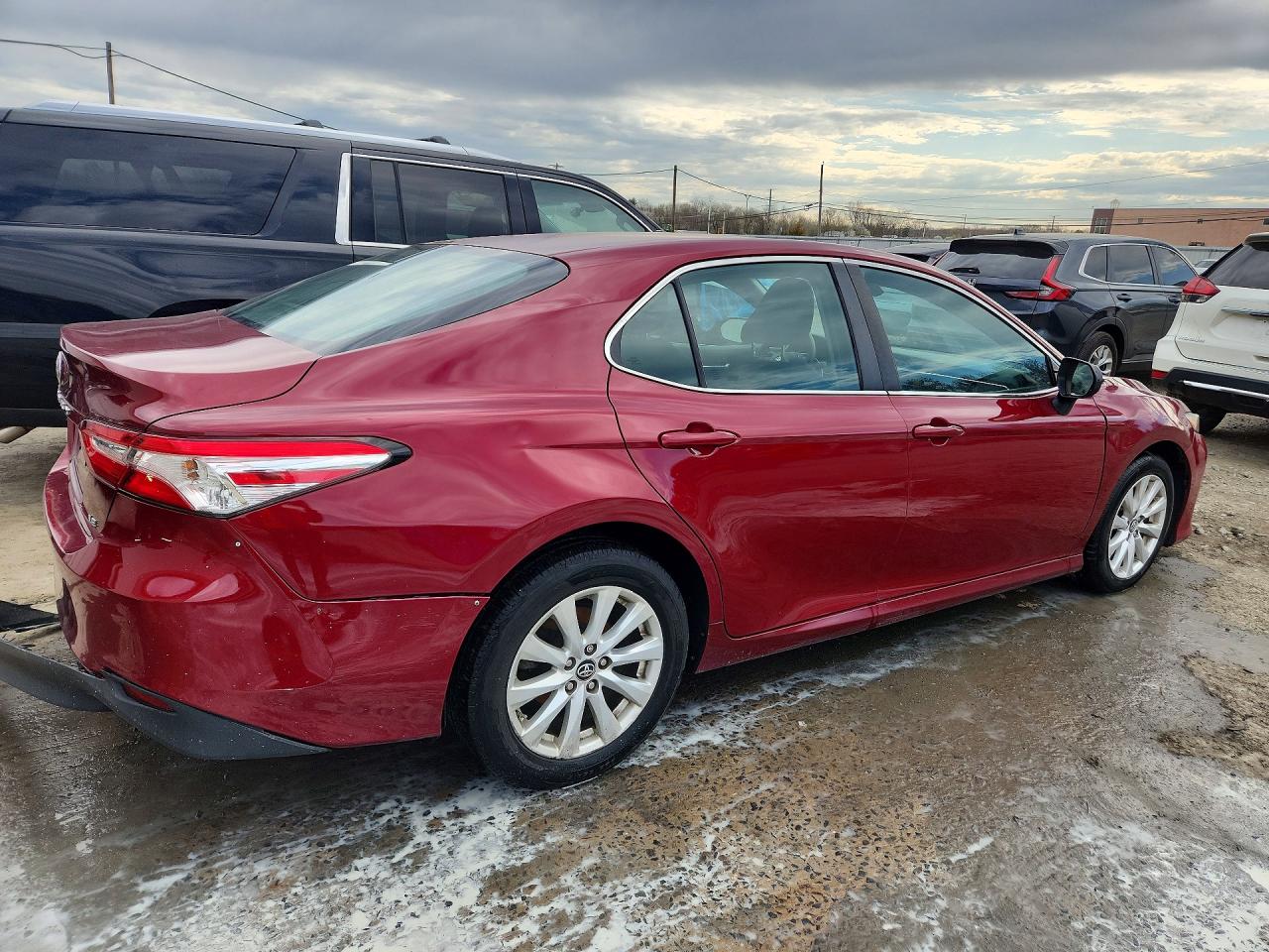 2018 TOYOTA CAMRY LE — снимка 3
