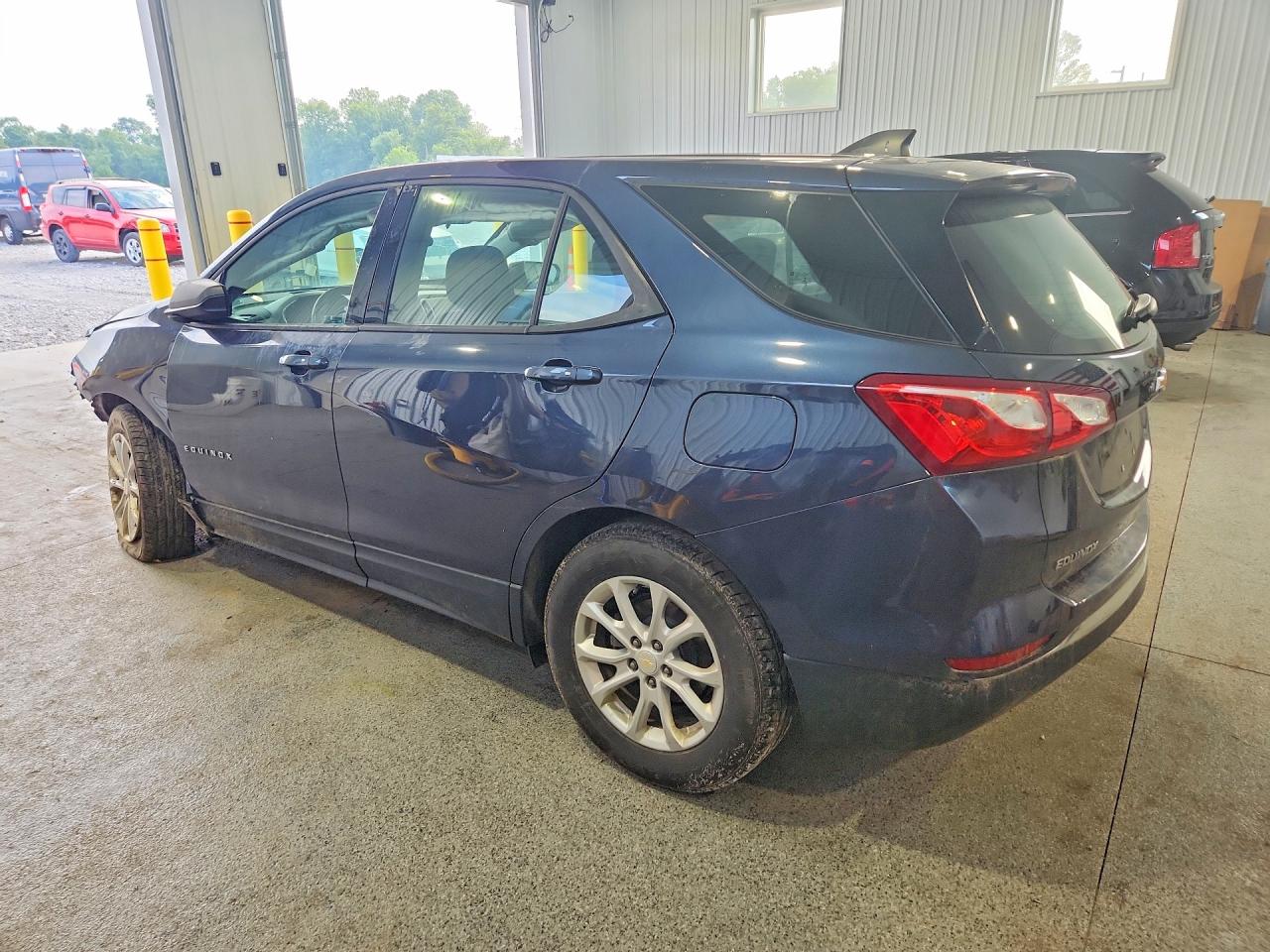 2018 CHEVROLET EQUINOX LS — снимка 2