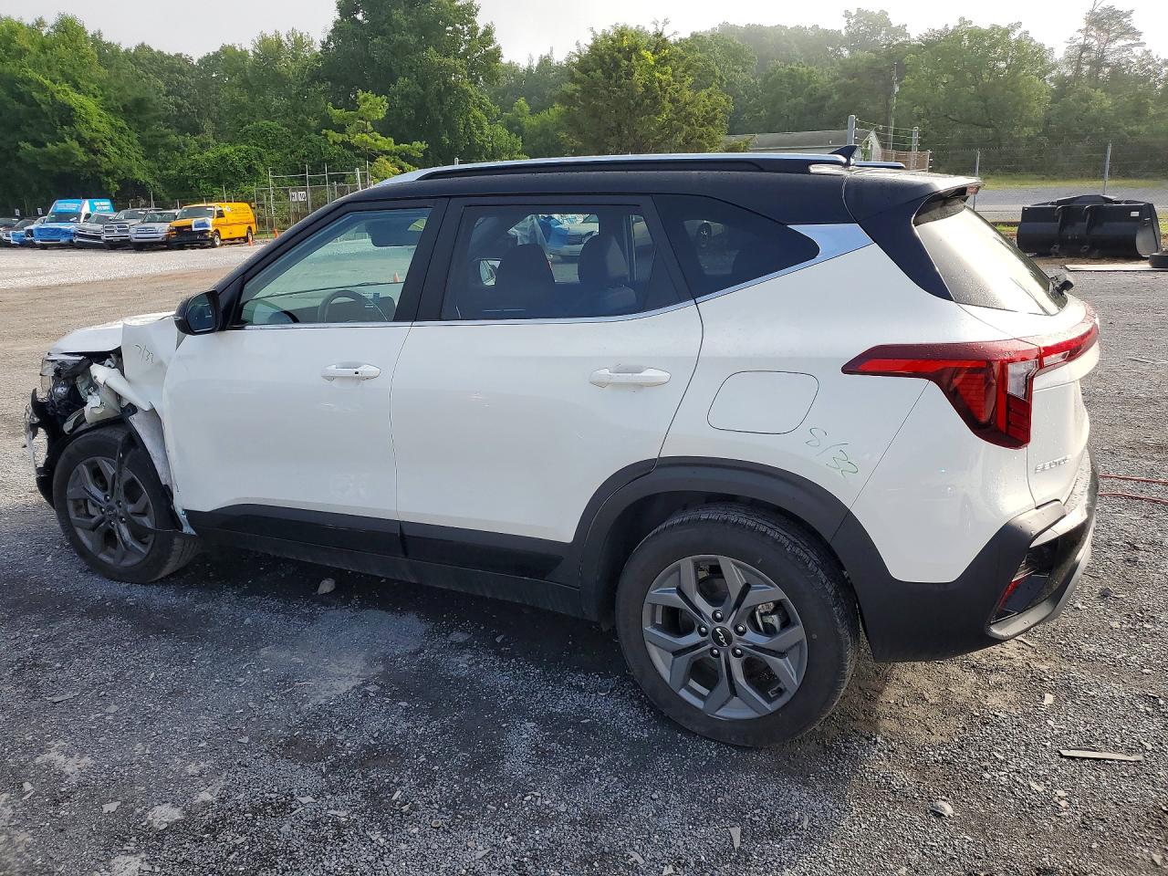 2024 KIA SELTOS S — снимка 2