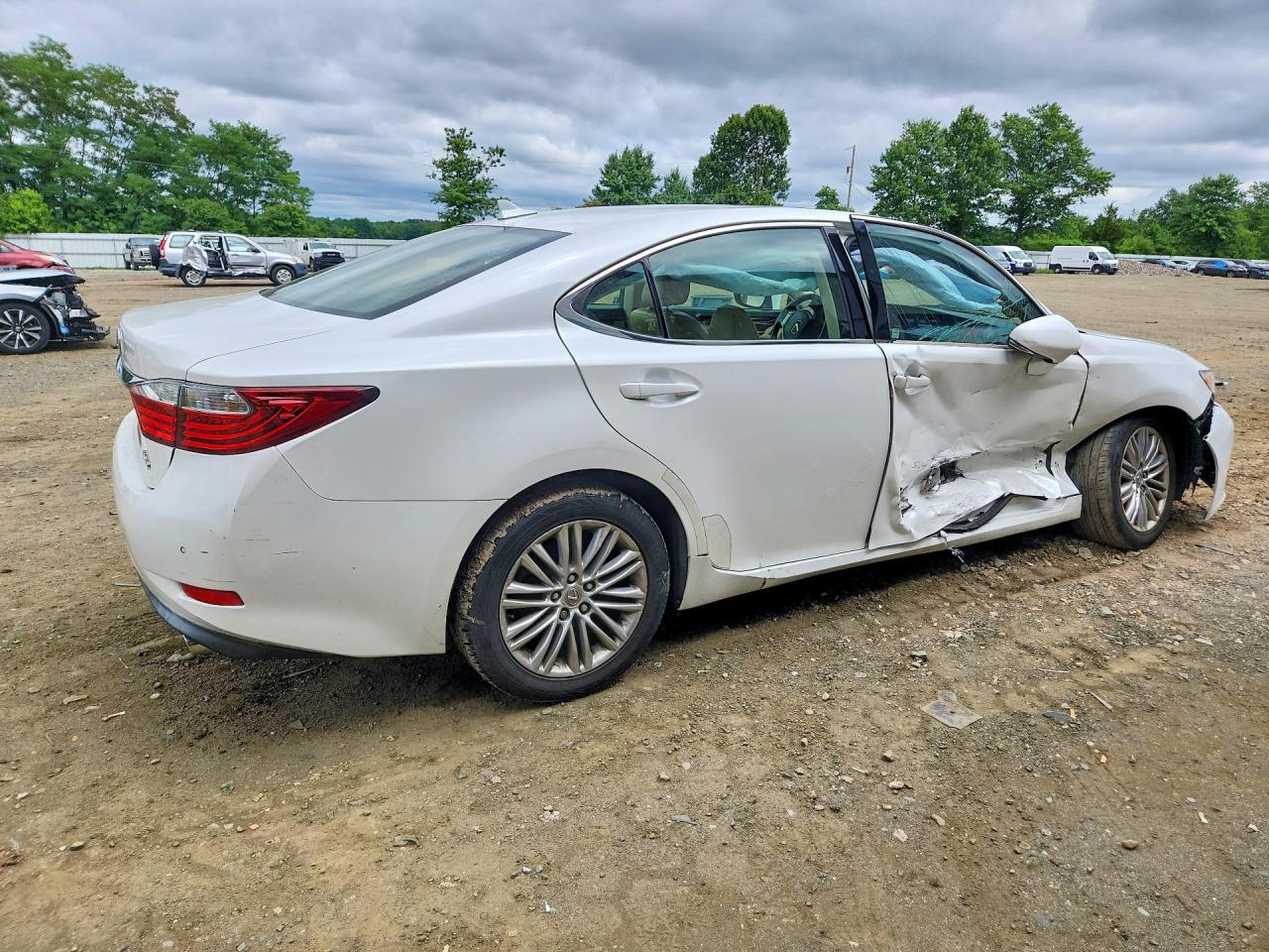 2013 LEXUS ES 350 — снимка 3