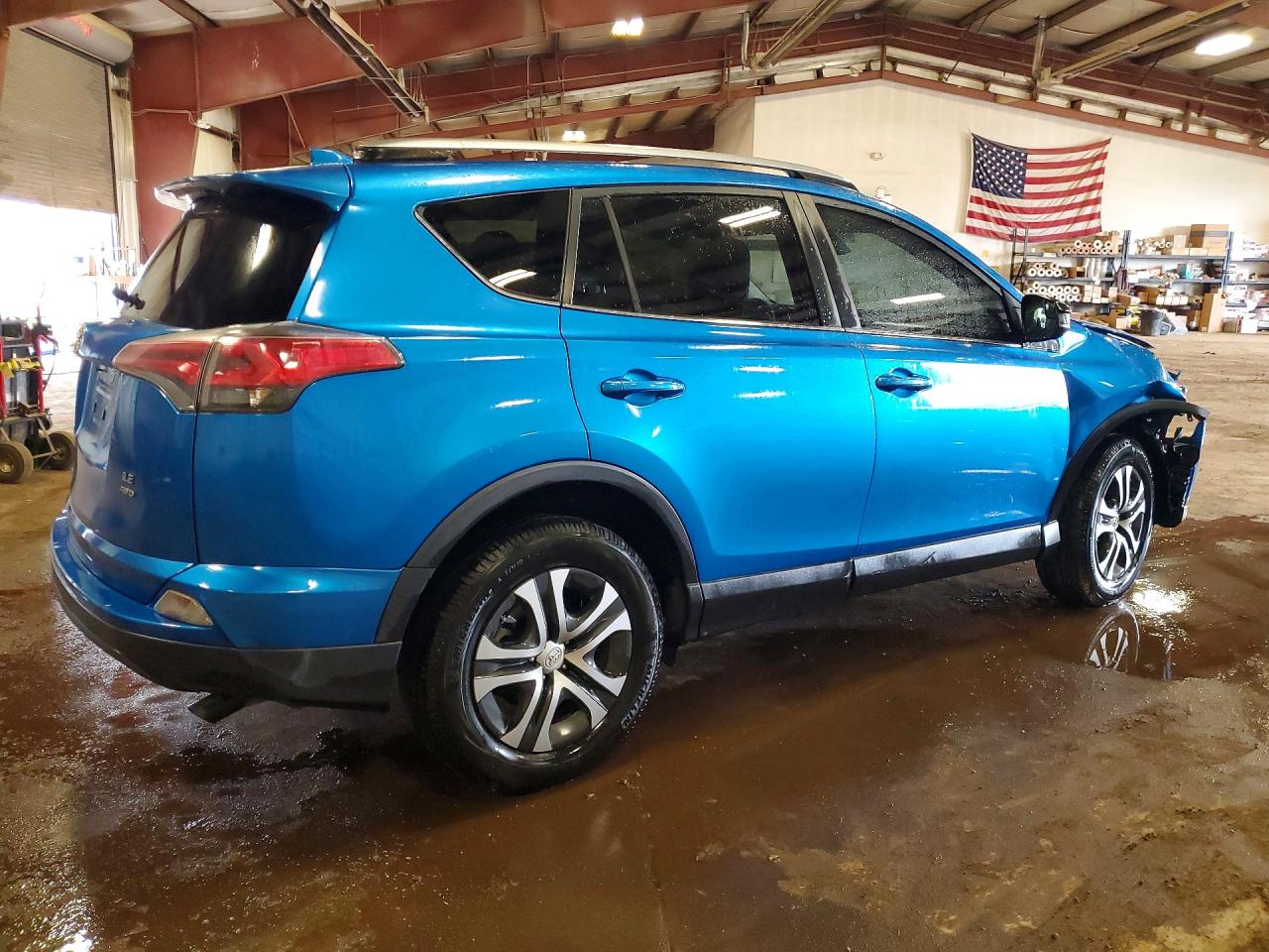2017 TOYOTA RAV4 LE — снимка 3