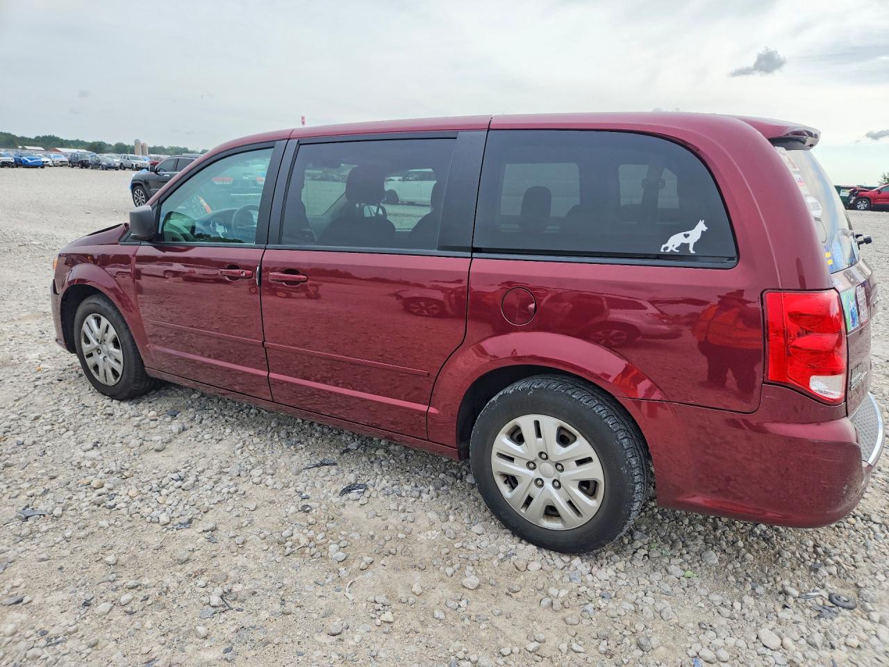 2017 DODGE GRAND CARAVAN SE — снимка 2