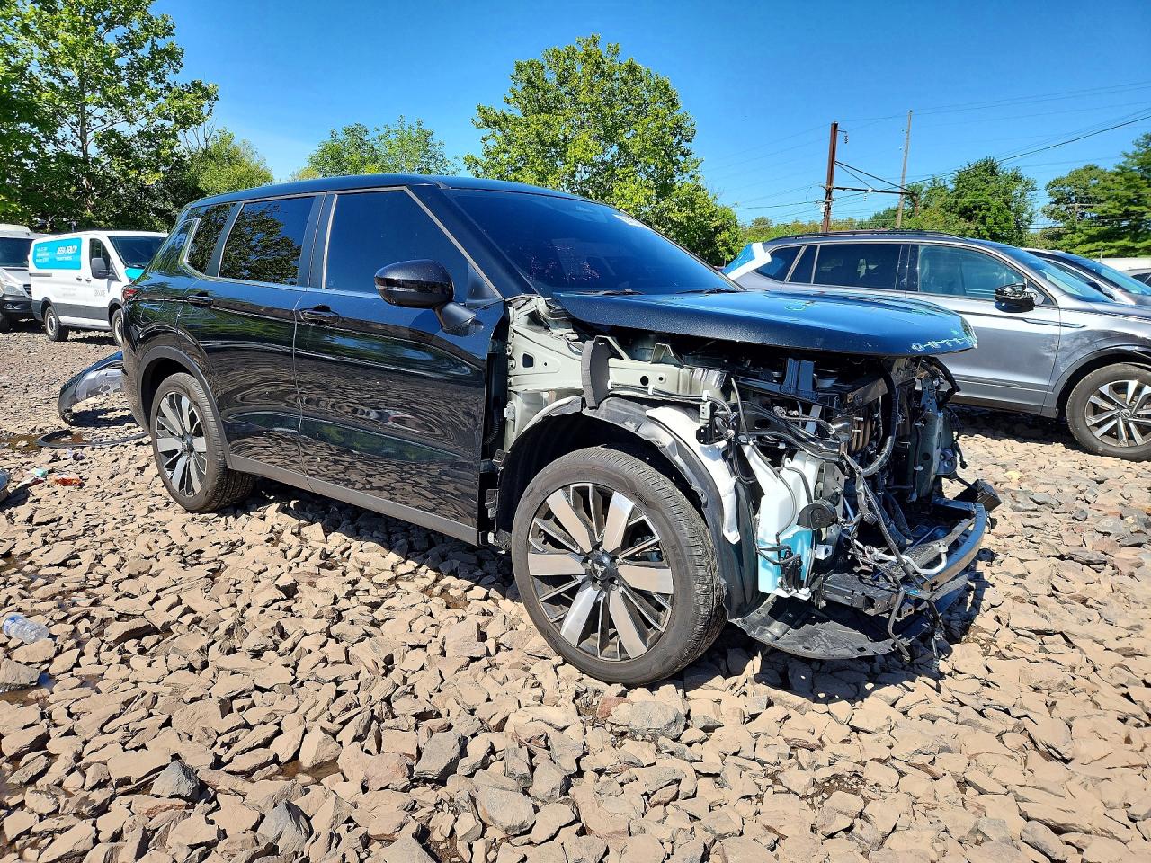 2025 MITSUBISHI OUTLANDER SE — снимка 4