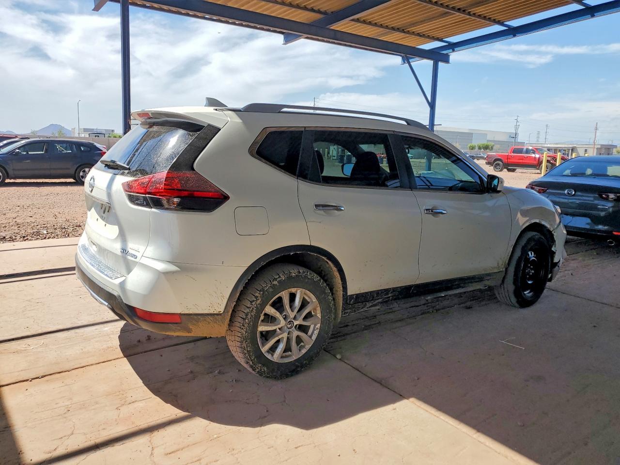 2017 NISSAN ROGUE SV — снимка 3