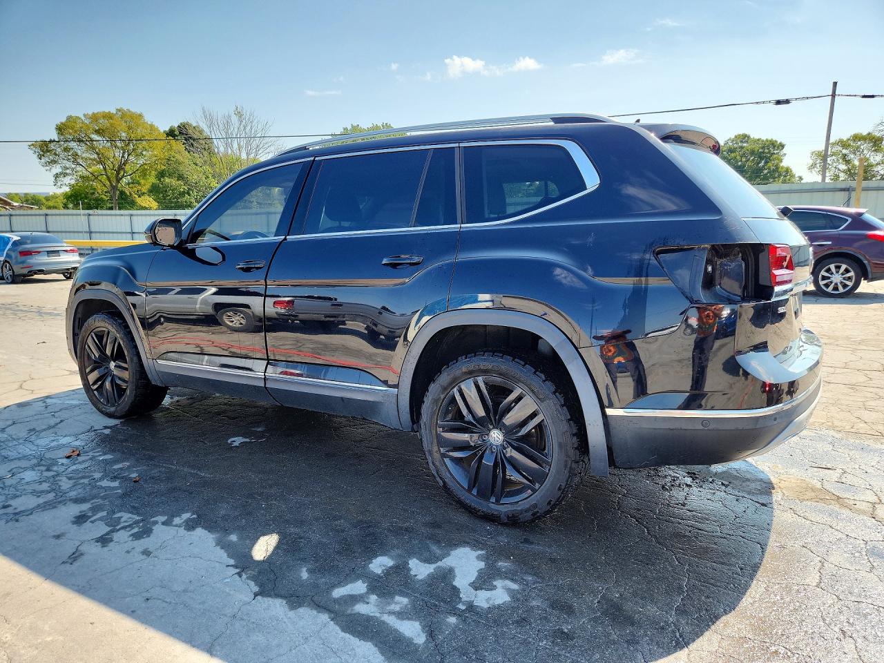 2018 VOLKSWAGEN ATLAS SEL PREMIUM — снимка 2