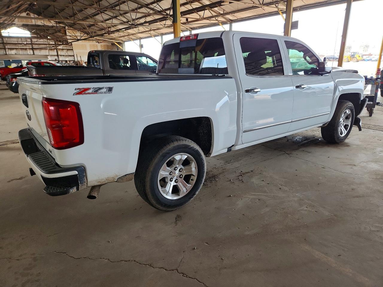 2017 CHEVROLET SILVERADO K1500 LTZ — снимка 3