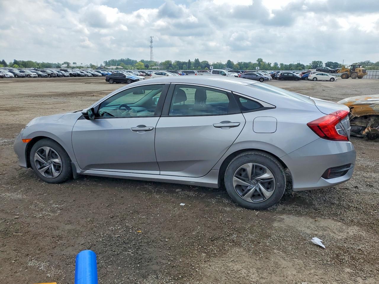 2020 HONDA CIVIC LX — снимка 2