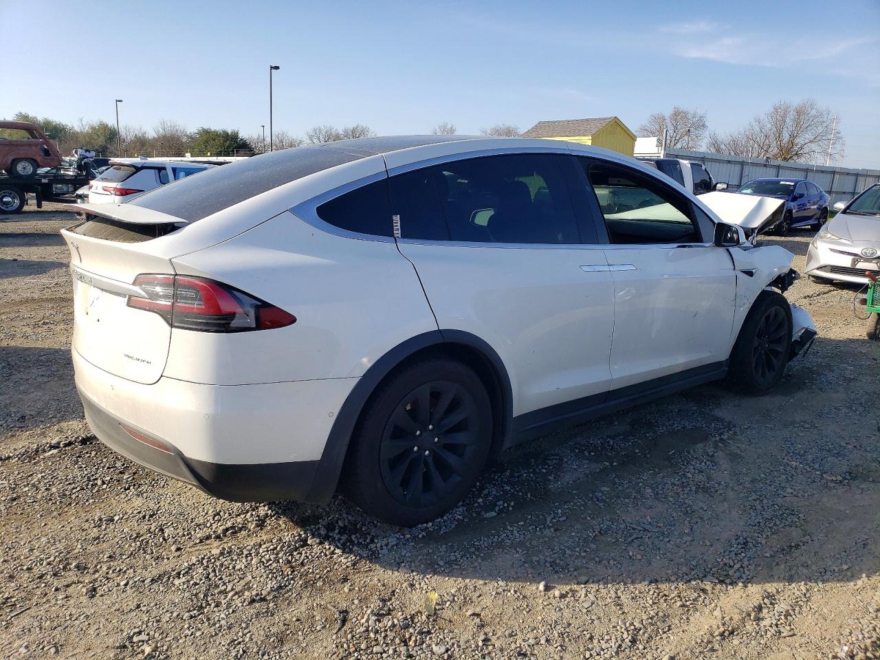 2021 TESLA MODEL X — снимка 3