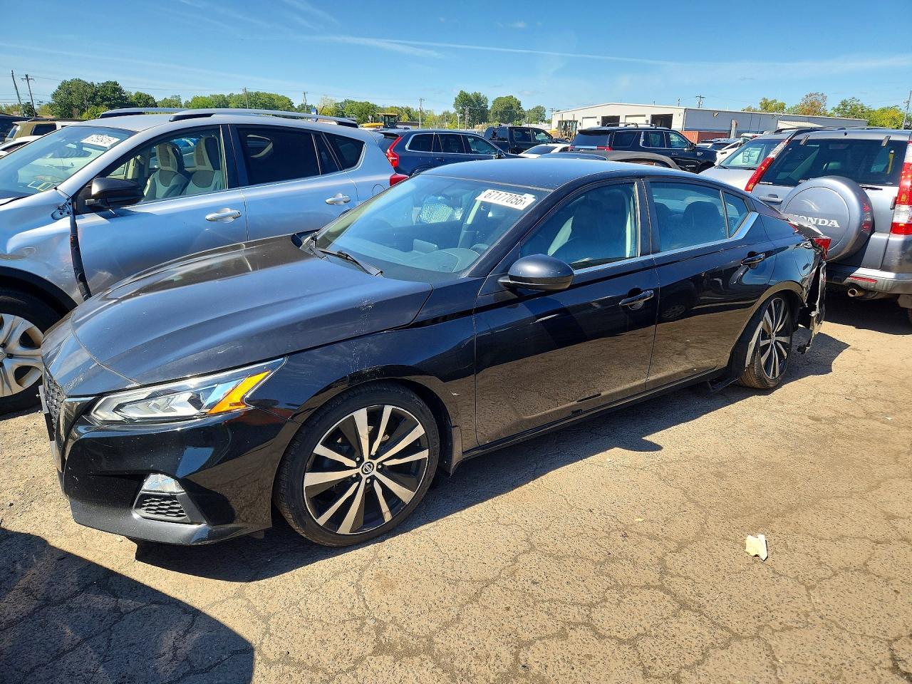 2019 NISSAN ALTIMA SR