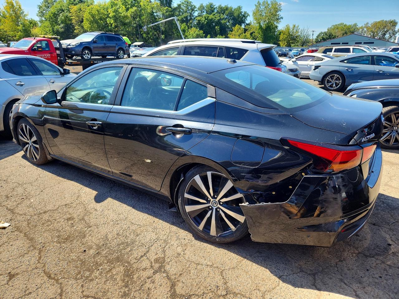 2019 NISSAN ALTIMA SR — снимка 2